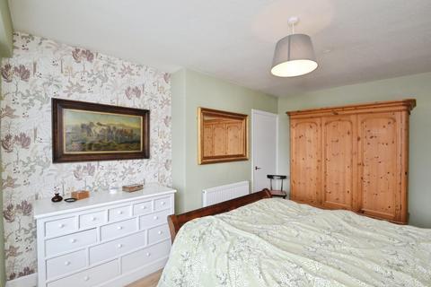 2 Strathearn Place, Dumfries, DG2 7RT