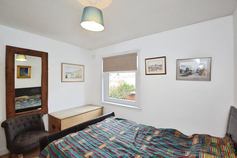 2 Strathearn Place, Dumfries, DG2 7RT