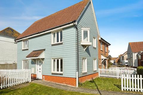 3 bedroom semi-detached house for sale, Sea Holly Walk, Rye TN31