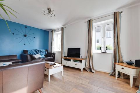 3 bedroom semi-detached house for sale, Sea Holly Walk, Rye TN31