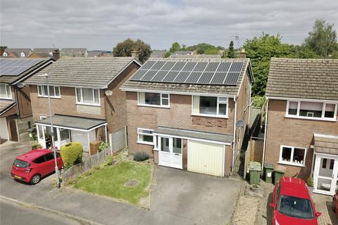 4 bedroom detached house for sale, Calver Crescent, Leicester LE9