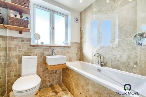 10 Avenue Road, Ramsgate, CT11 8ET