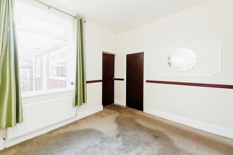 3 bedroom terraced house to rent, Park Street, Durham SR7