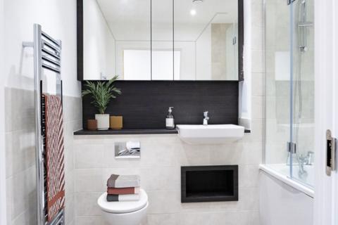 2 bedroom flat for sale, Plot 102 - Ridgeway Views - 25% at Ridgeway Views, The Ridgeway, Mill Hill, London NW7