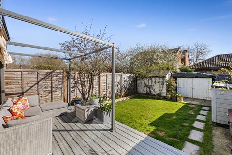 4 bedroom house for sale, Donald Gardens, Horley RH6