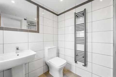 4 bedroom house to rent, South Lane, KT3