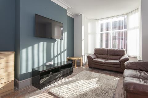 undefined, Oak Road, Salford M7