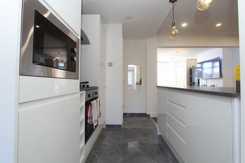 3 bedroom semi-detached house for sale, Regent Drive, Oldbury B69