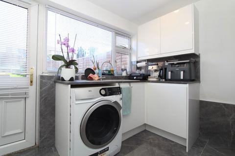 3 bedroom semi-detached house for sale, Regent Drive, Oldbury B69