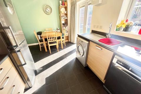 49 The Breeze, Brierley Hill, DY5 3AG