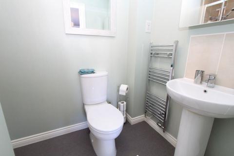 49 The Breeze, Brierley Hill, DY5 3AG
