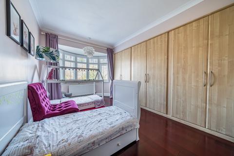 49 Chapel Farm Road, London, SE9 3NH