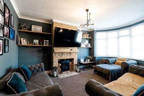 16 Berkeley Road, Clacton-on-sea, CO15 3PF