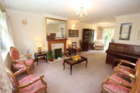 undefined, Woodham Park Way, Addlestone KT15