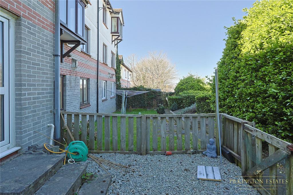 Picture No. 04