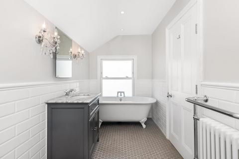 14 Cranston Road, Forest Hill, London, SE23 2HB