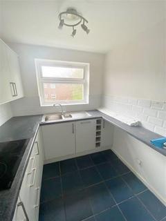 2 bedroom flat to rent, Chad Valley Close, Harborne, Birmingham, B17 9LN