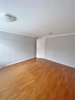 2 bedroom flat to rent, Chad Valley Close, Harborne, Birmingham, B17 9LN