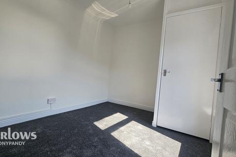 84 Chepstow Road, Treorchy, CF42 6UU