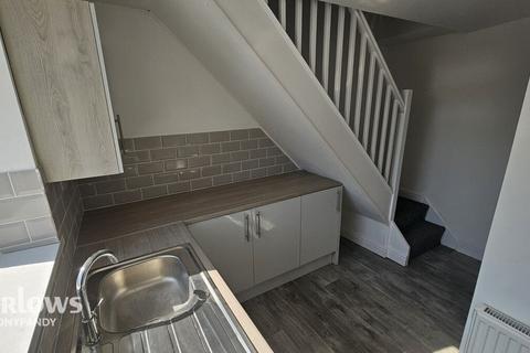 84 Chepstow Road, Treorchy, CF42 6UU