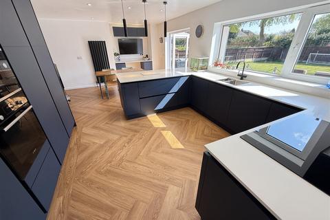 4 bedroom detached house for sale, Thornton Crescent, Gayton, Wirral