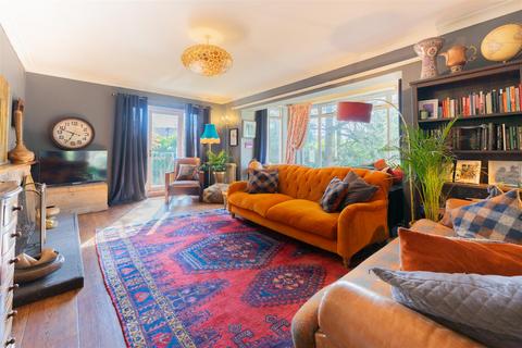 3 bedroom detached house for sale, Telegraph Road, Heswall, Wirral