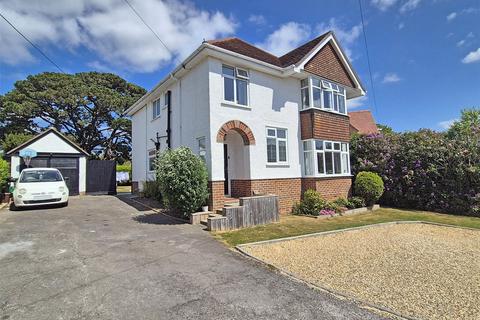4 bedroom detached house for sale, Barton Court Avenue, Barton on Sea, New Milton, Hampshire, BH25