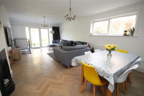 4 bedroom detached house for sale, Barton Court Avenue, Barton on Sea, New Milton, Hampshire, BH25