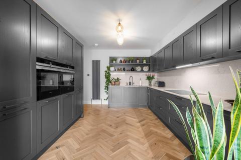 22 Talbot Road, Leeds, LS8 1AG