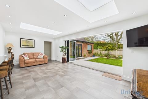 5 bedroom detached house for sale, Linden Close,  Thornton-Cleveleys, FY5