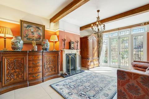 45 Pollards Hill North, London, SW16 4NJ
