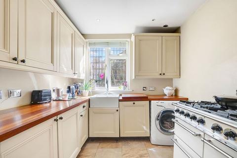 45 Pollards Hill North, London, SW16 4NJ