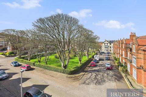 2 bedroom apartment for sale, Lonsdale Road, Scarborough