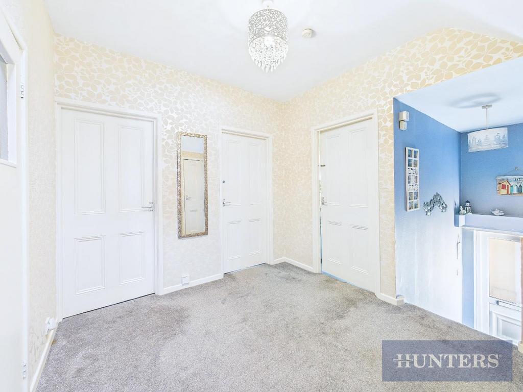 CAM05316 G0-PR0022-STILL008.jpg