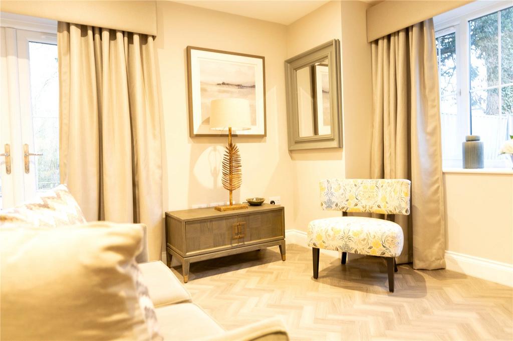 Show Apartment