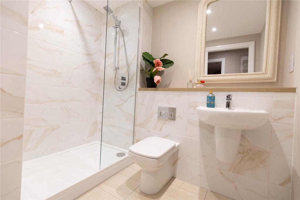 Show Apartment