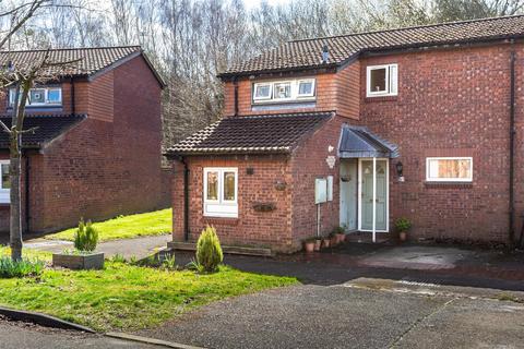 2 bedroom terraced house for sale, Hollis Crescent, Strensall, York