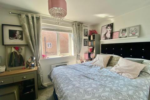 9 Agatha Place, Peterborough, PE2 8XW