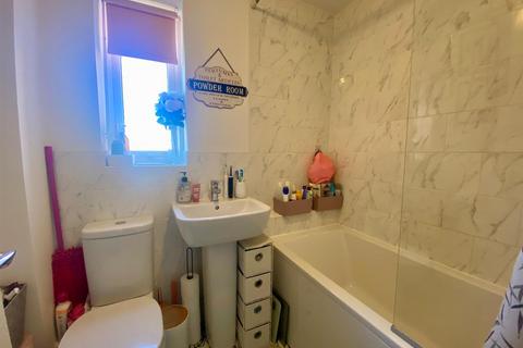 9 Agatha Place, Peterborough, PE2 8XW