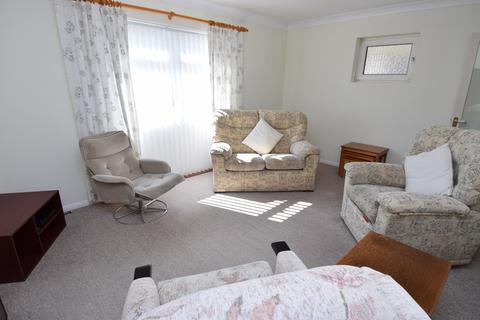 15 Coniston Close, Boscombe Down, Salisbury, SP4 7QJ