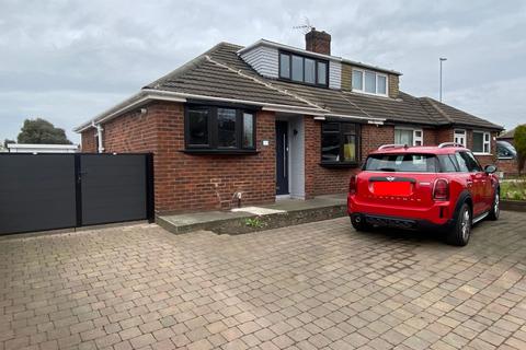 142 Broadway, Chadderton, Oldham, OL9 0AE