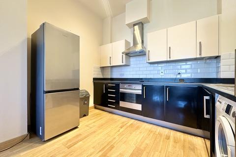 2 bedroom flat to rent, Academy Court, Dagenham RM8