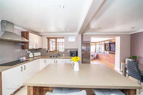 33 Gwendoline Way, Walsall Wood, Walsall, WS9 9RG