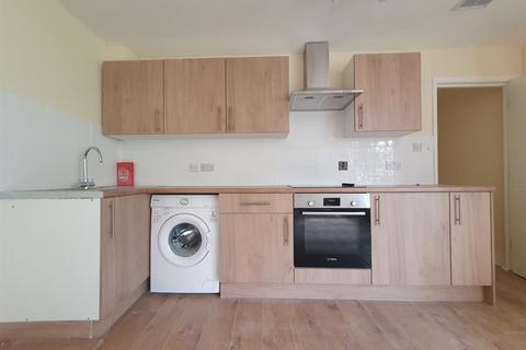1 bedroom flat to rent, Atlantic Lodge 184-186 South Street, Romford