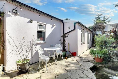 11 Lee Road, Snodland, ME6 5NN