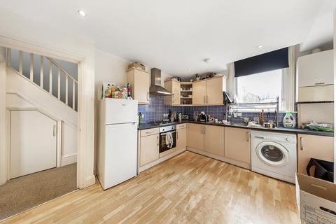 3 bedroom flat for sale, Appach Road, SW2