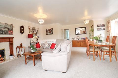 3 bedroom bungalow for sale, School Road, Tilney St Lawrence, King's Lynn, PE34