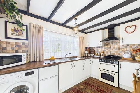 2 bedroom semi-detached house for sale, Eastgate, Louth LN11