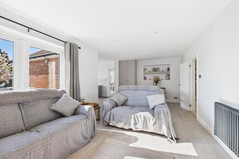 3 bedroom semi-detached bungalow for sale, Ufton Court Yard, Bourne End SL8