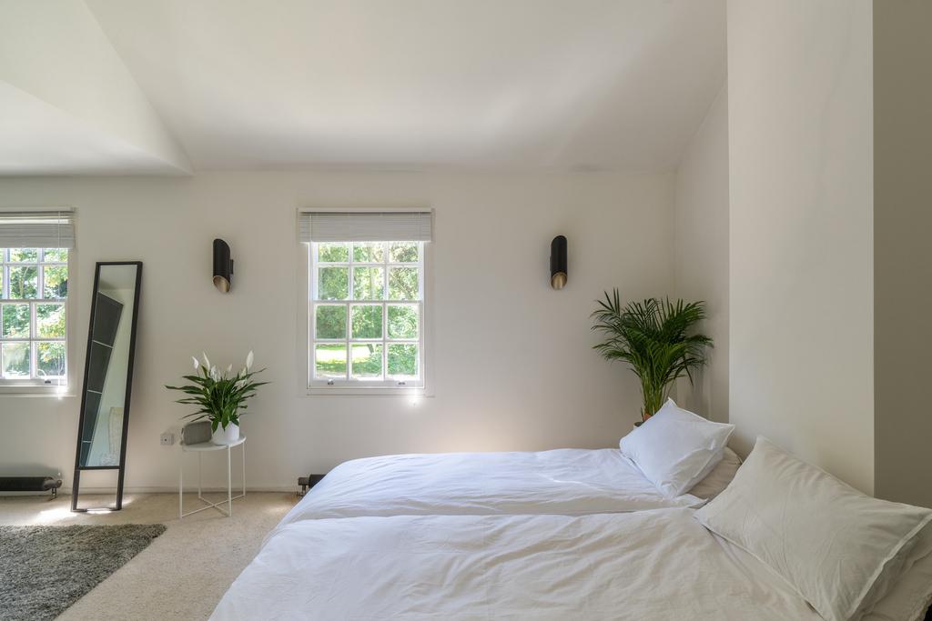 220940 - St Catherines Cottage High Res-51.jpg